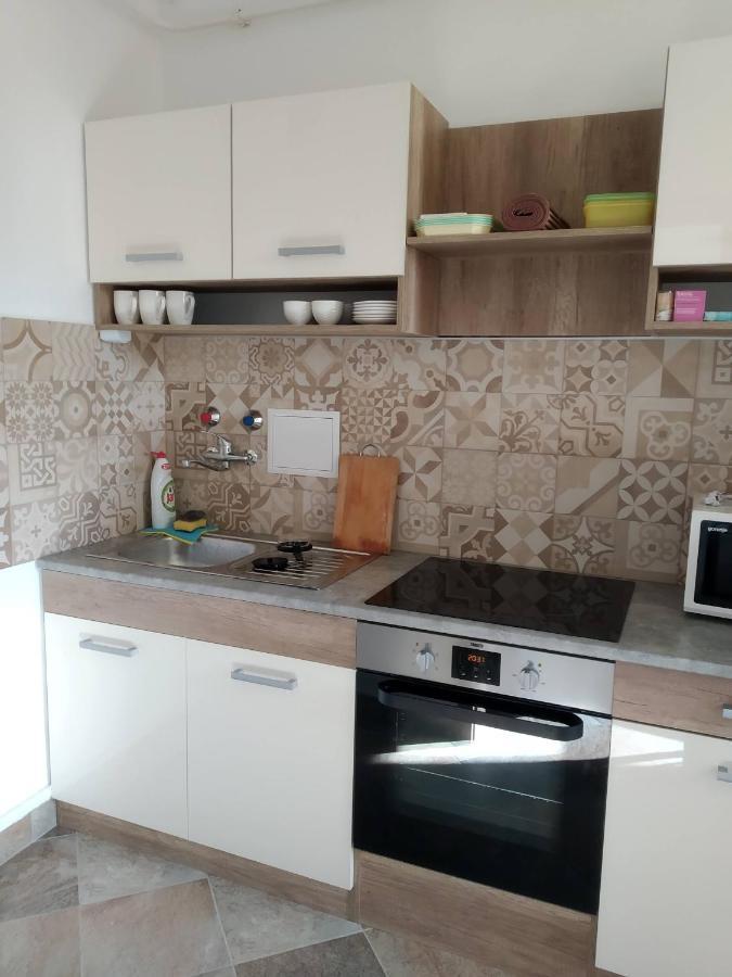 Timar Apartman Eger Eksteriør billede
