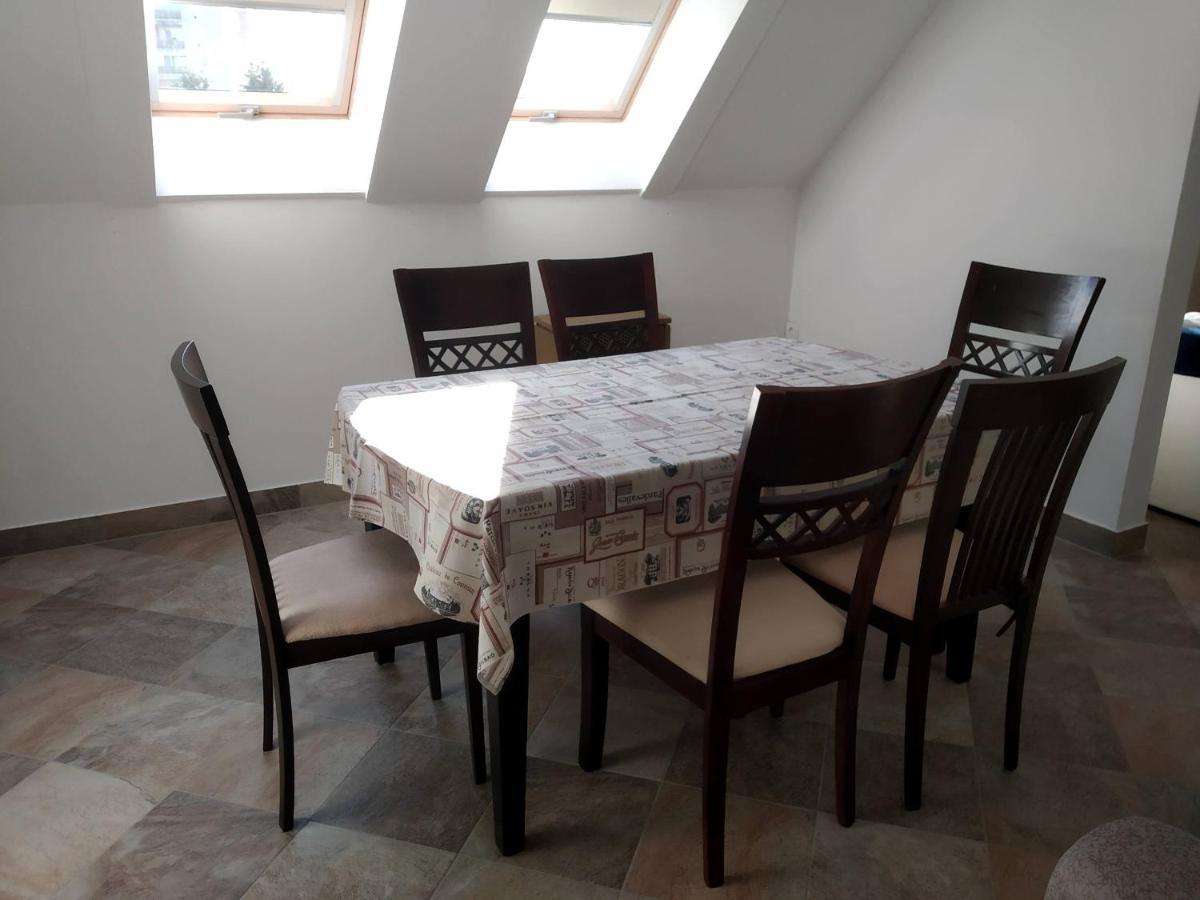 Timar Apartman Eger Eksteriør billede