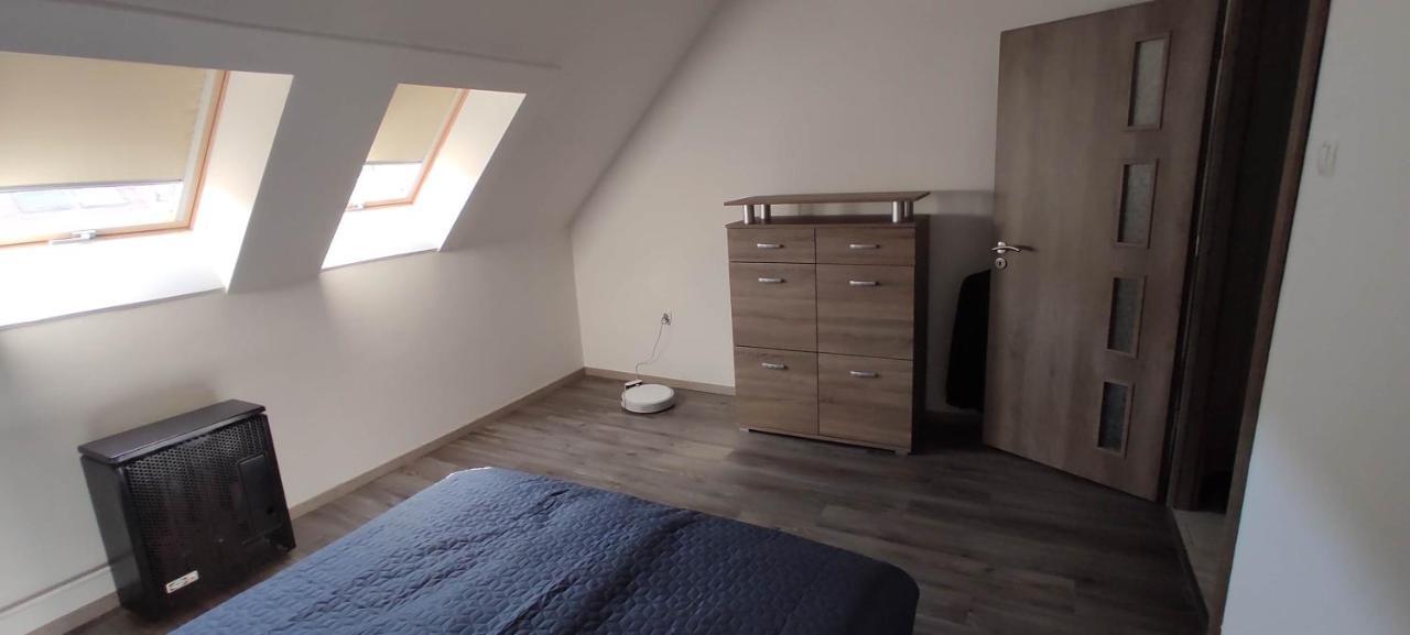Timar Apartman Eger Eksteriør billede